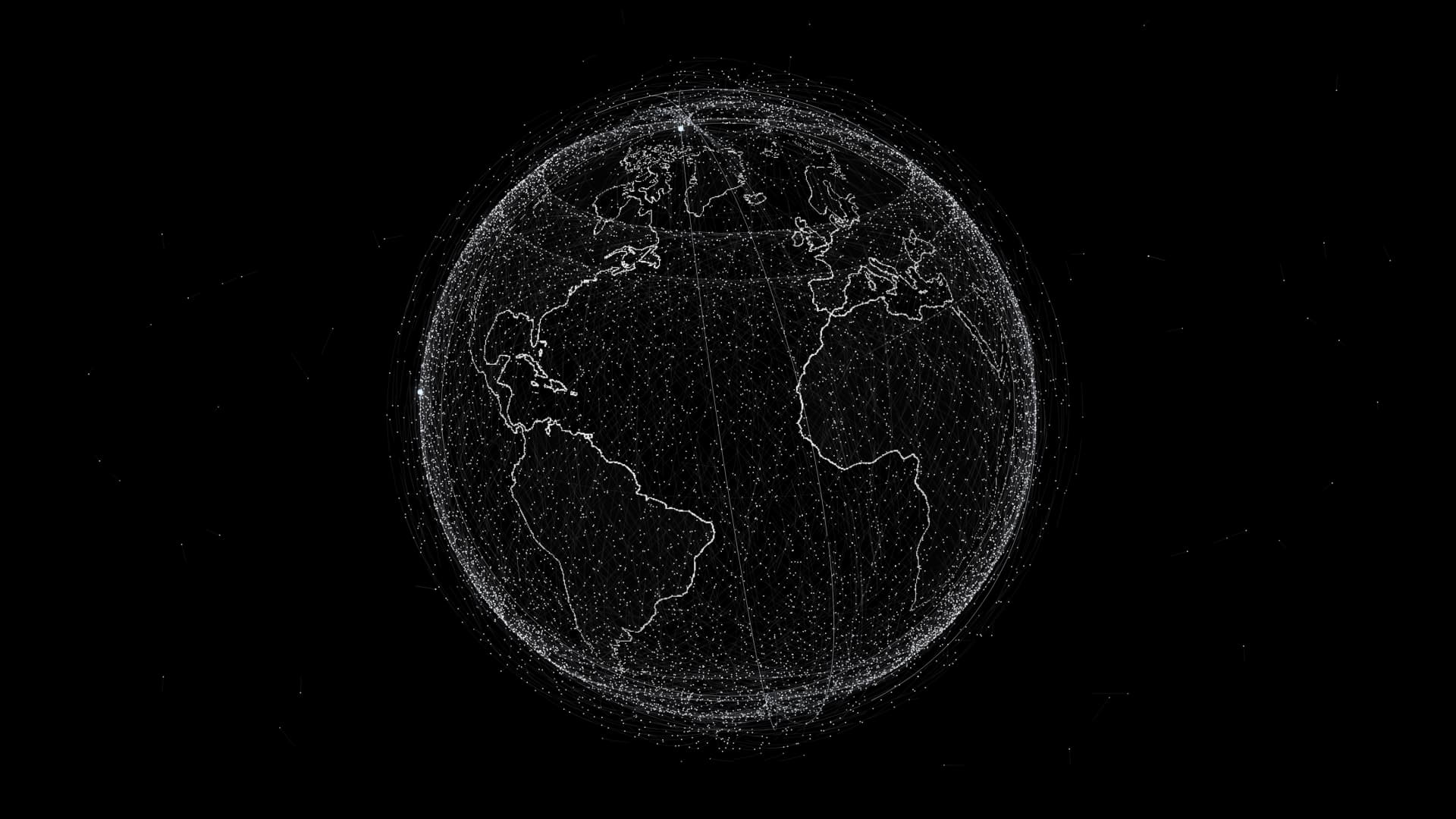 地球を包む衛星、その数の向こうにある暮らし。