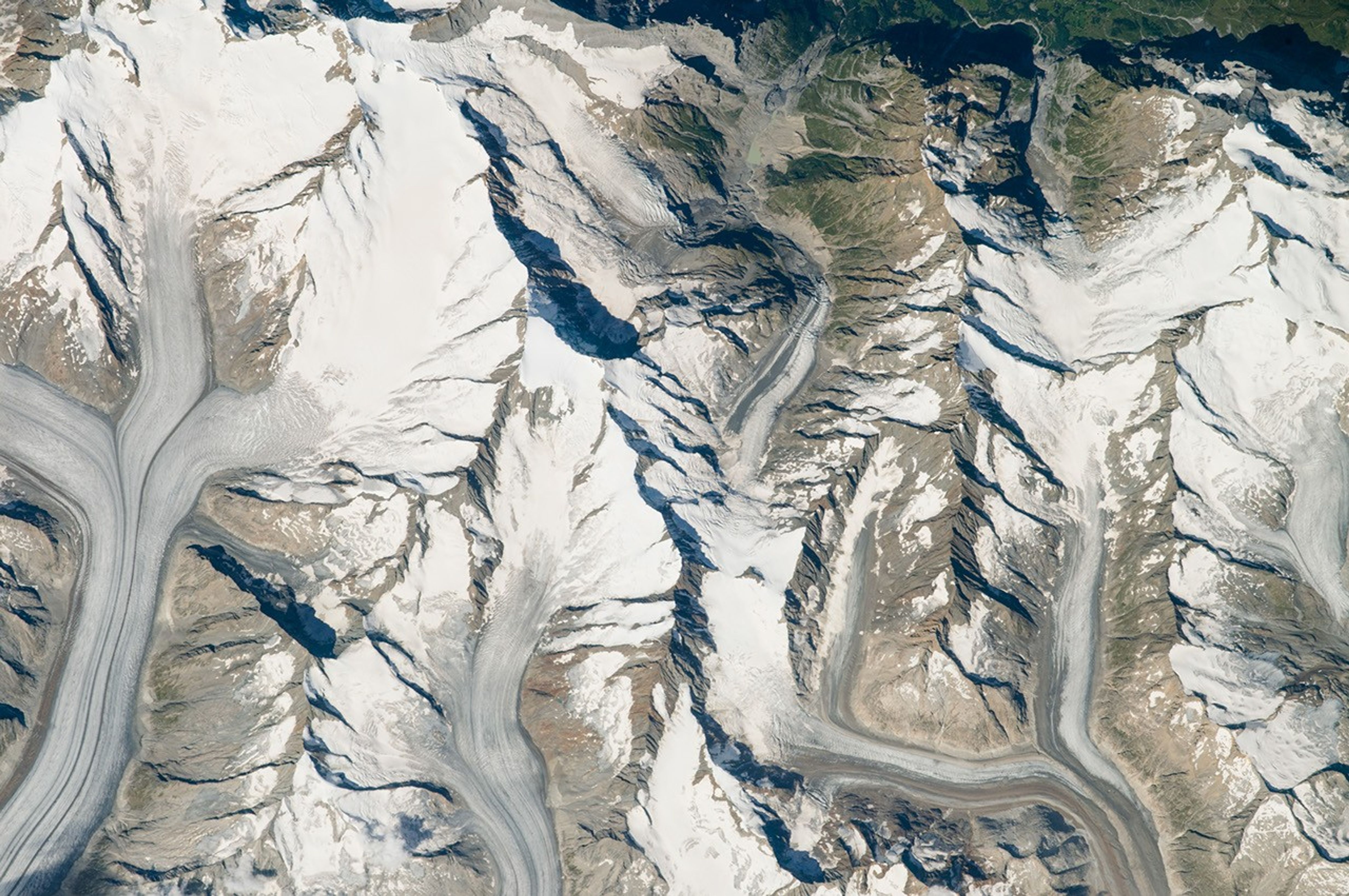 Mountains around the Jungfrau and Aletsch glacier